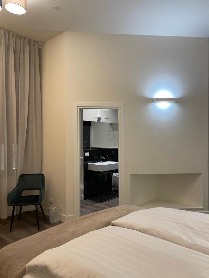 Palazzo Lachman Rooms Trento Bagian luar foto